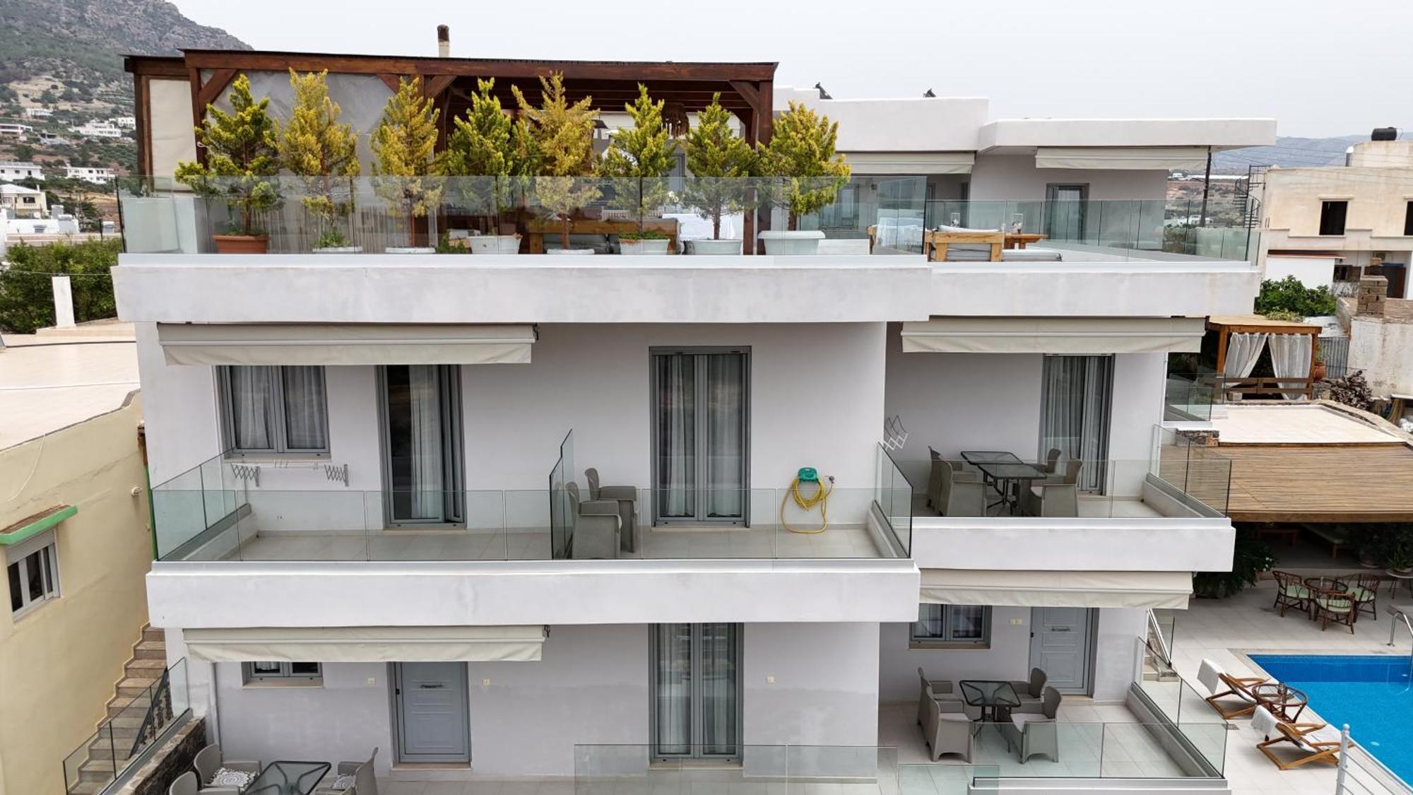 Asteri Apartments Und Studios Makrýgialos Buitenkant foto