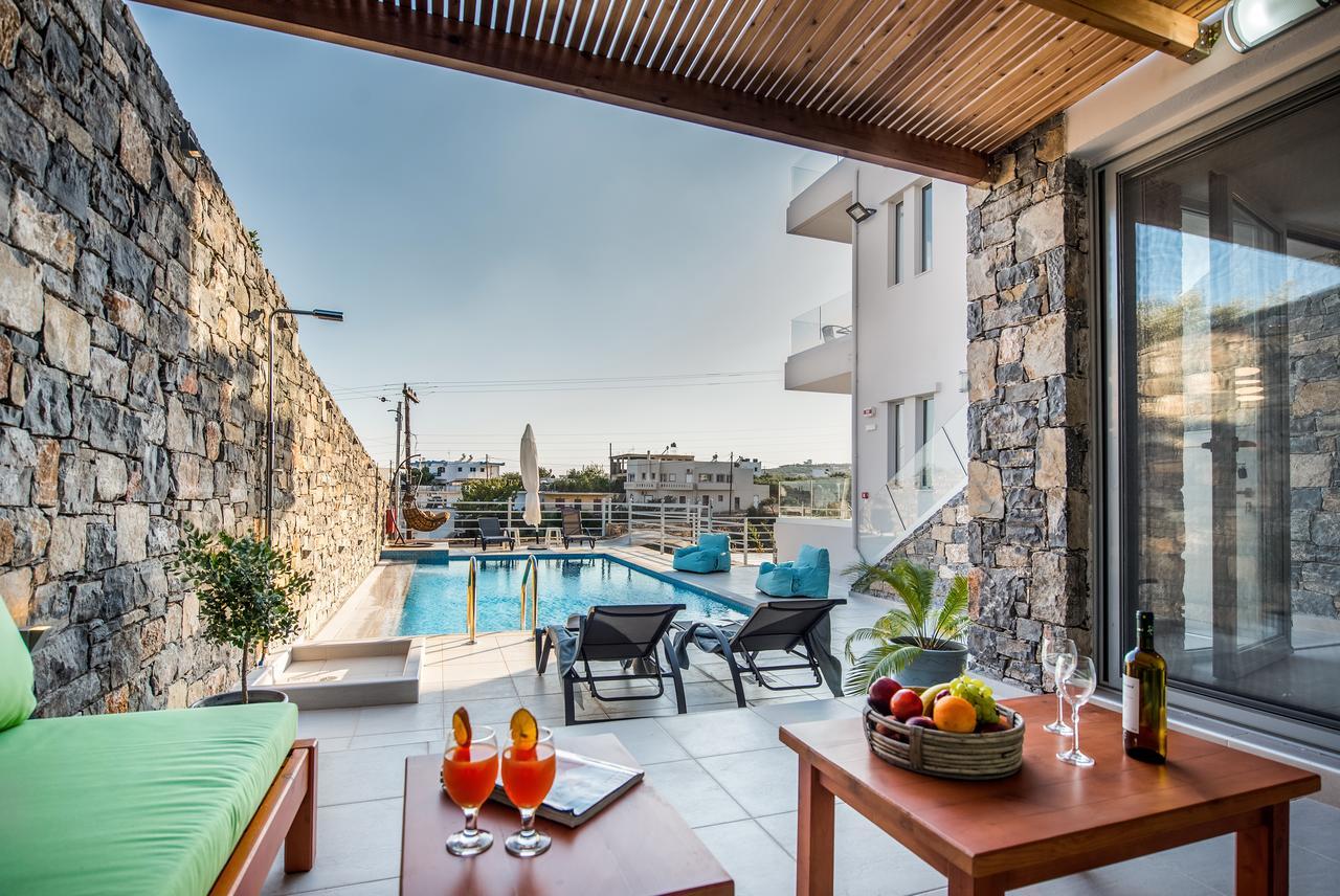 Asteri Apartments Und Studios Makrýgialos Buitenkant foto